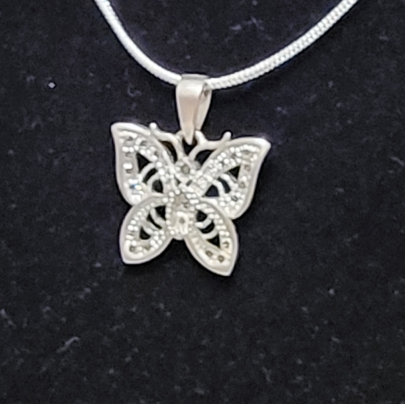 Silver Butterfly Necklace B - Picture 9 of 11